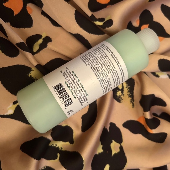 💗 3 for $20 💗 Mario Badescu Enzyme Cleansing Gel (236ml) - Picture 2 of 2